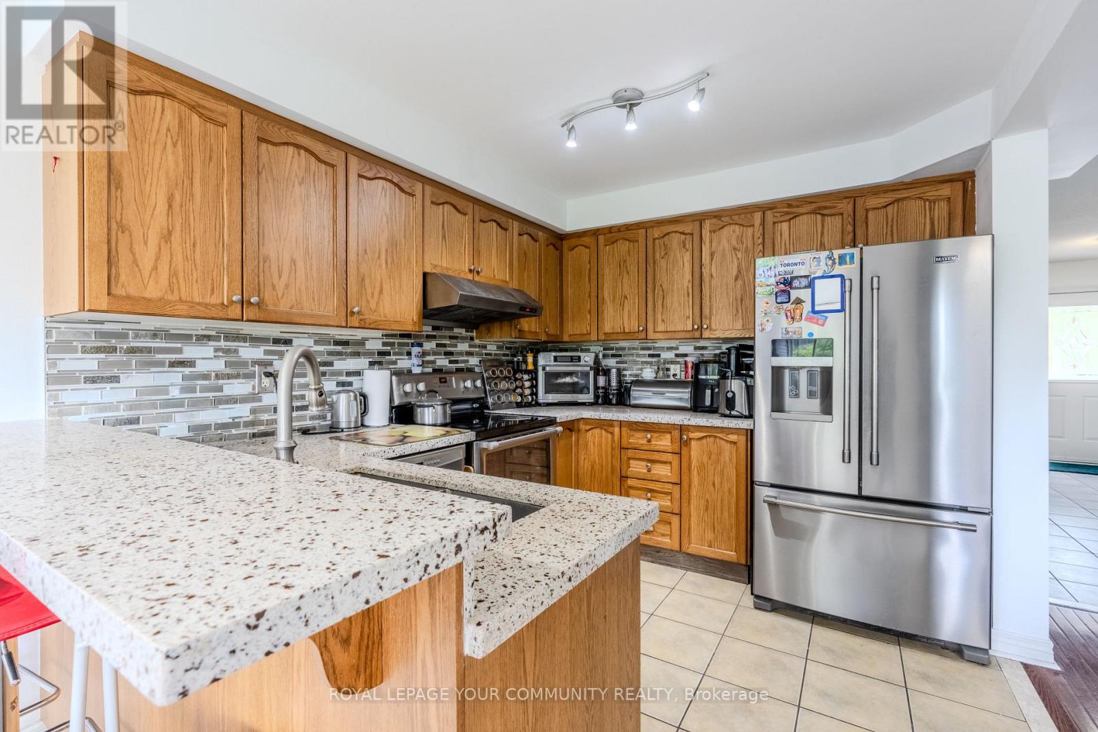 Photo 12 of 22 Panama Place, Brampton ON