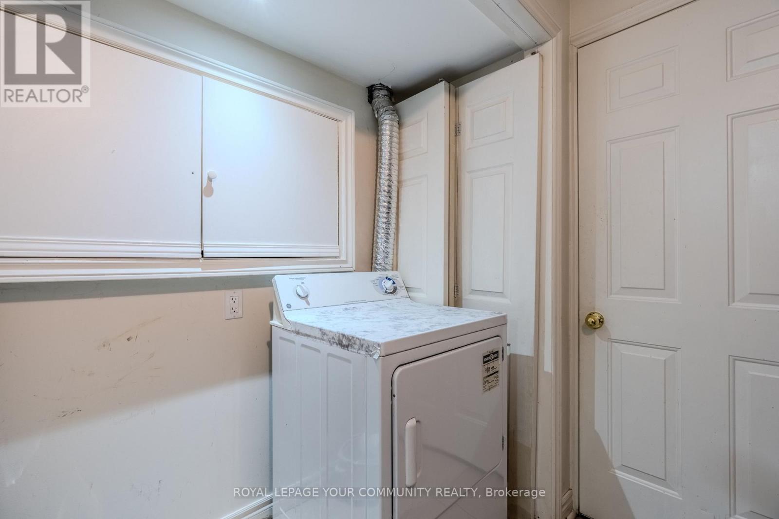 Photo 25 of 22 Panama Place, Brampton ON