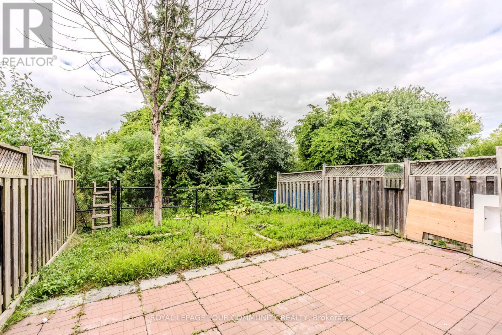 Photo 31 of 22 Panama Place, Brampton ON