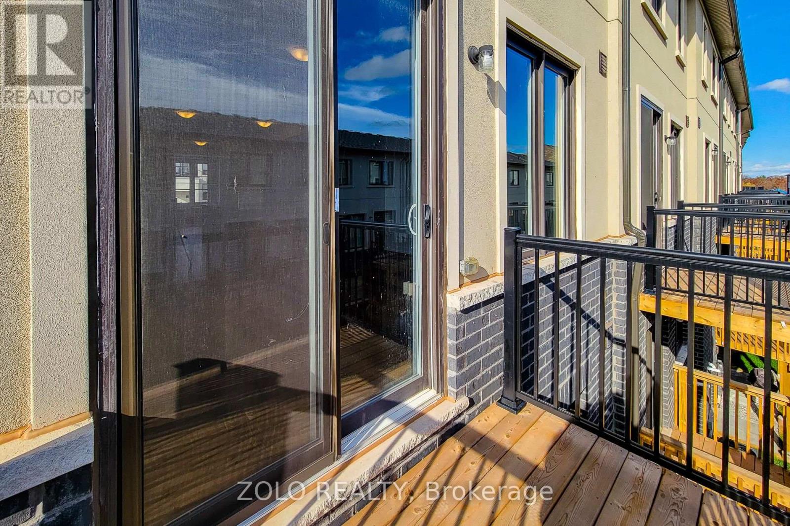 Photo 17 of 1364 Kaniv Street, Oakville ON