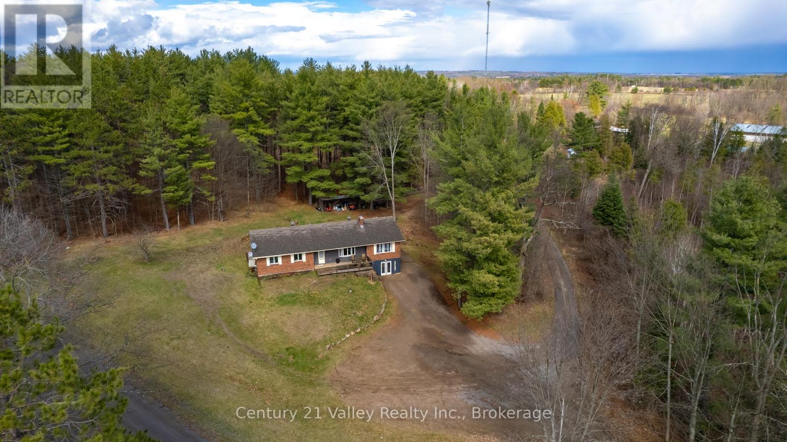 754 CROOKED RAPIDS ROAD N, North Algona Wilberforce, Ontario