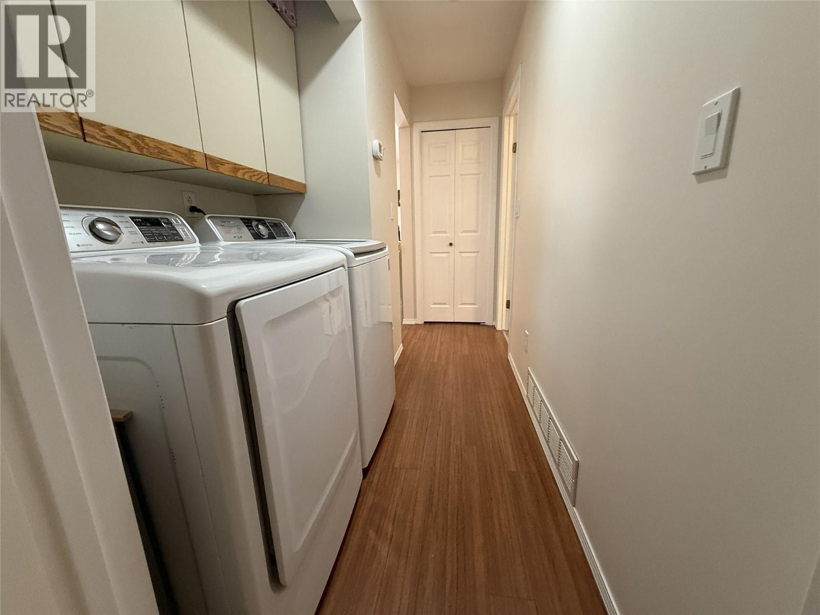 1717 GRANITE Avenue Unit# 1, Merritt
