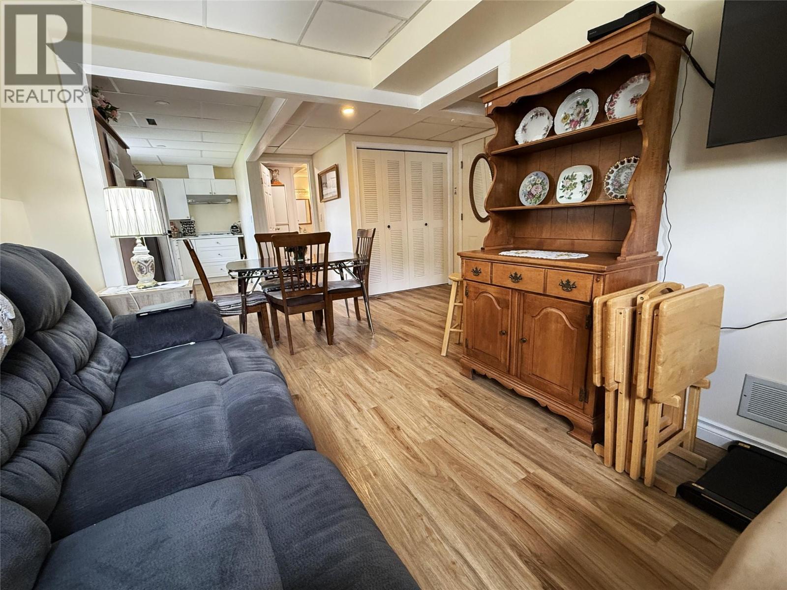 1717 GRANITE Avenue Unit# 1, Merritt