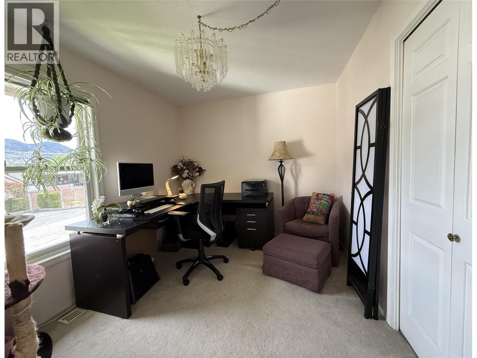 1717 GRANITE Avenue Unit# 1, Merritt