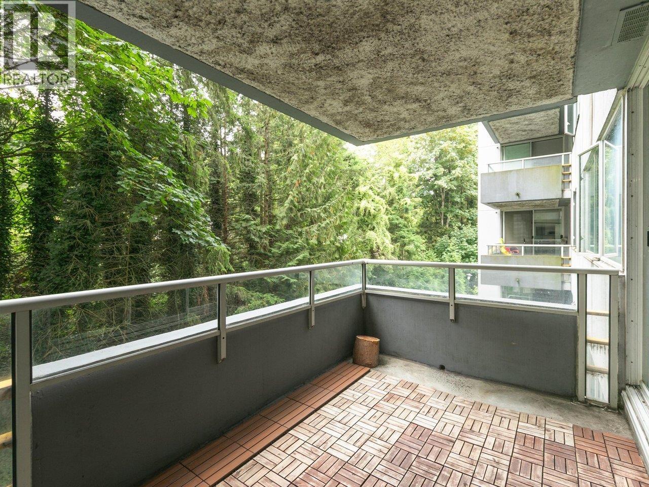 Photo 9 of 307 3061 E Kent Avenue North, Vancouver BC