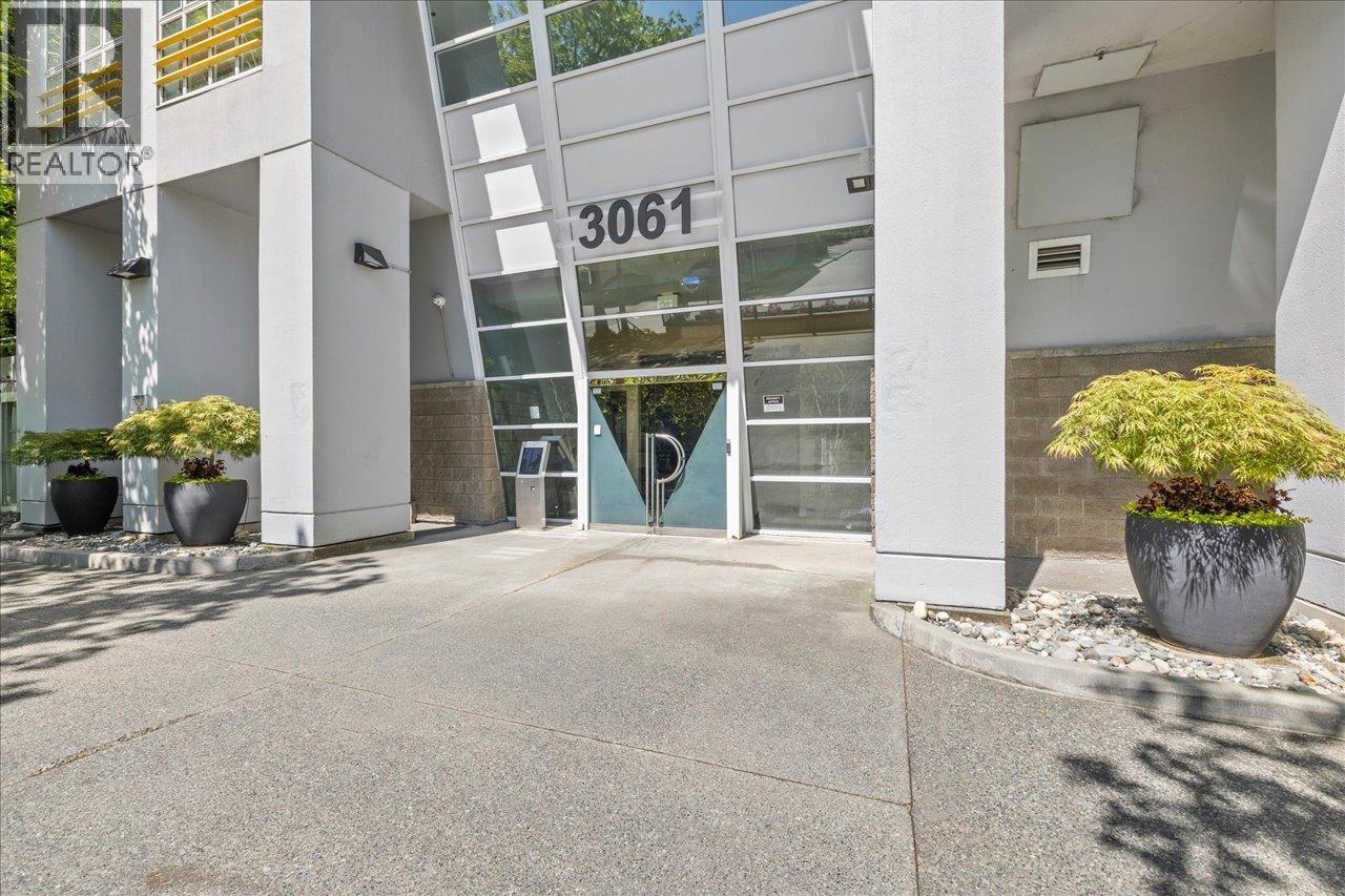 Photo 2 of 307 3061 E Kent Avenue North, Vancouver BC