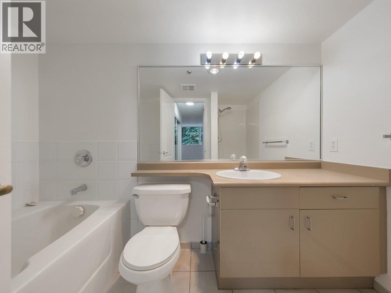 Photo 28 of 307 3061 E Kent Avenue North, Vancouver BC