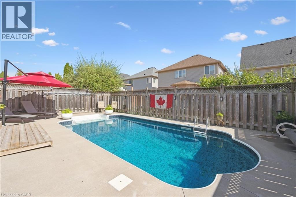 Photo 37 of 38 Amelia Street, Kitchener ON