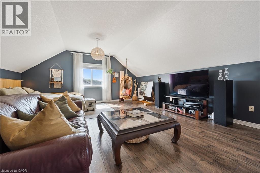 Photo 25 of 38 Amelia Street, Kitchener ON