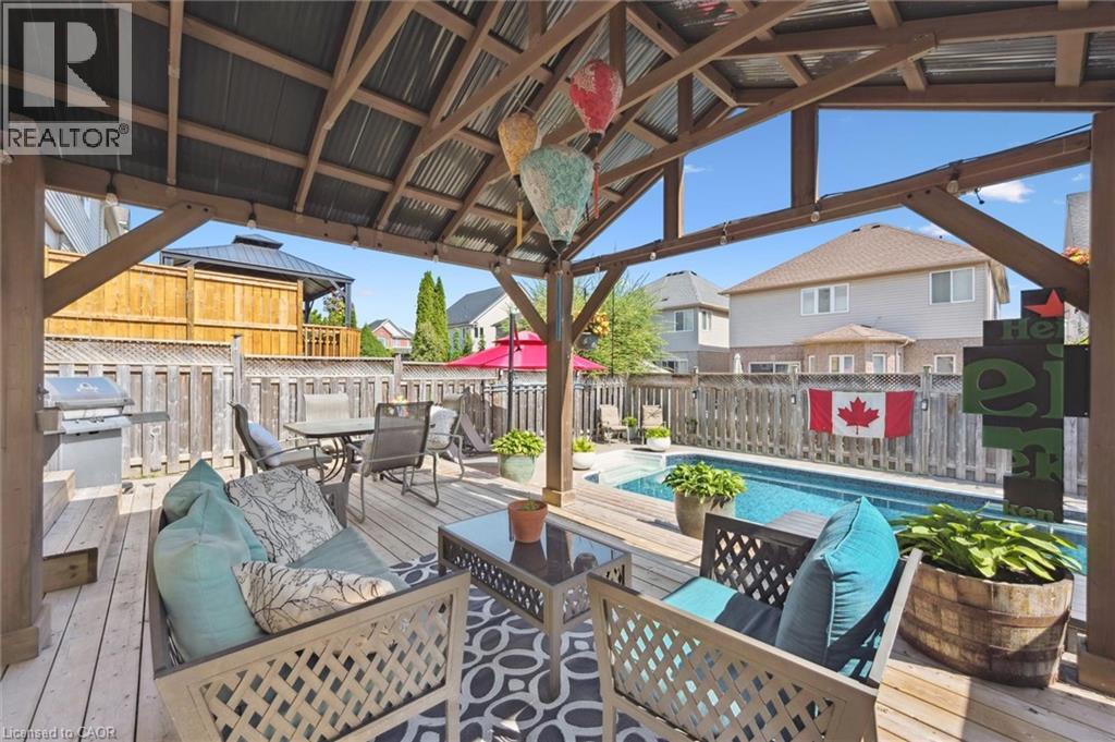 Photo 35 of 38 Amelia Street, Kitchener ON