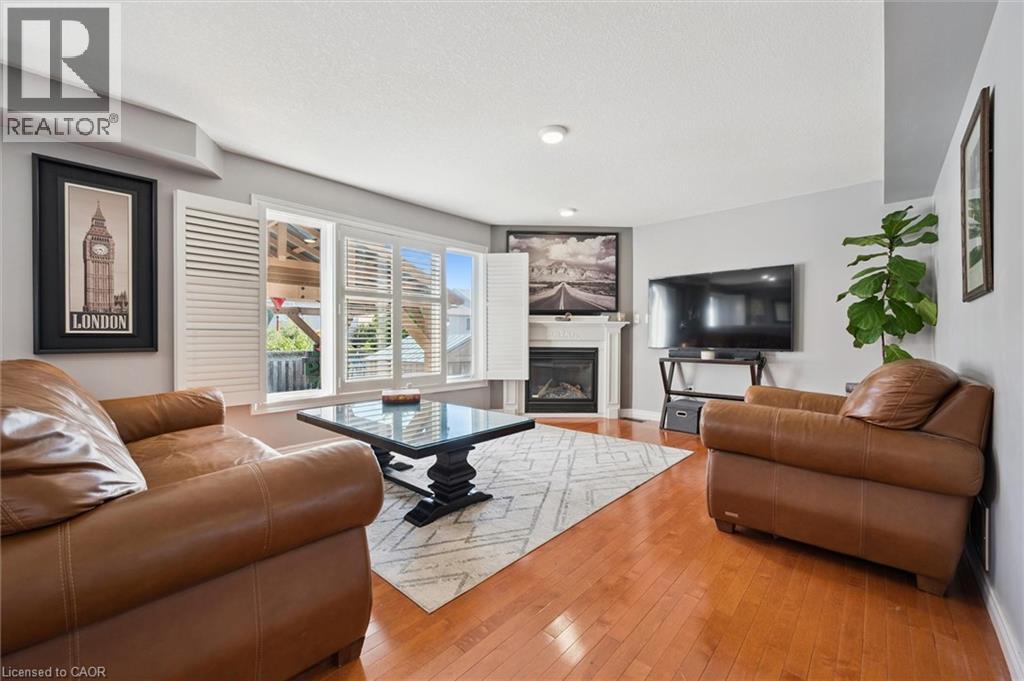 Photo 8 of 38 Amelia Street, Kitchener ON