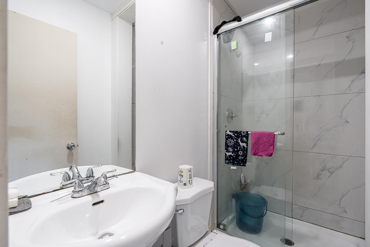 Photo 20 of 7380 Parkwood Drive, Surrey BC