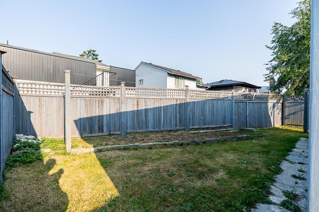 Photo 30 of 7380 Parkwood Drive, Surrey BC