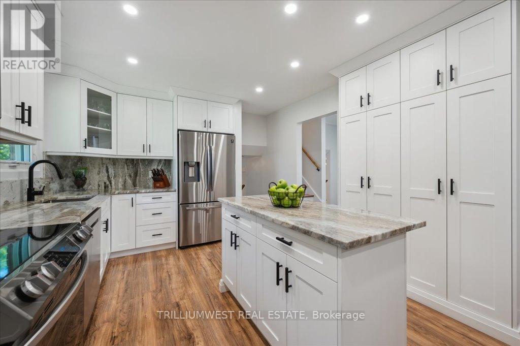 Photo 16 of 76 Lower Canada Crescent, Kitchener ON