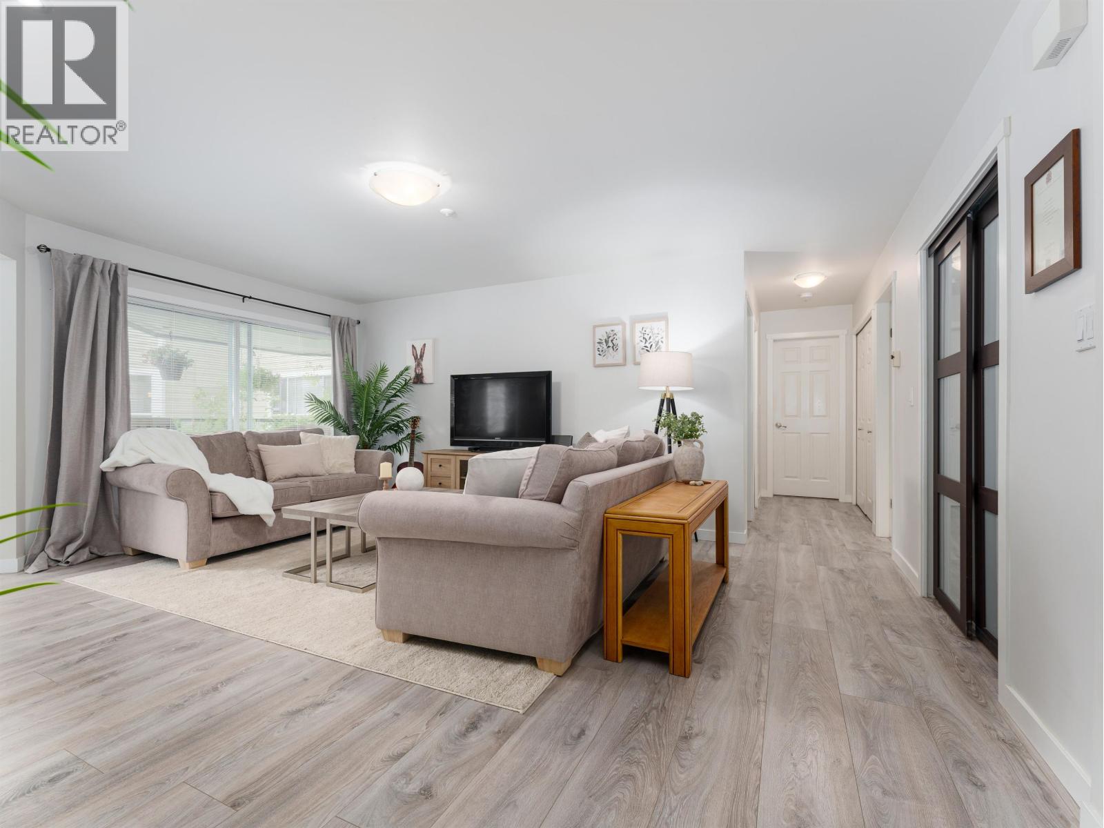 Photo 3 of 212 3690 Banff Court, North Vancouver BC
