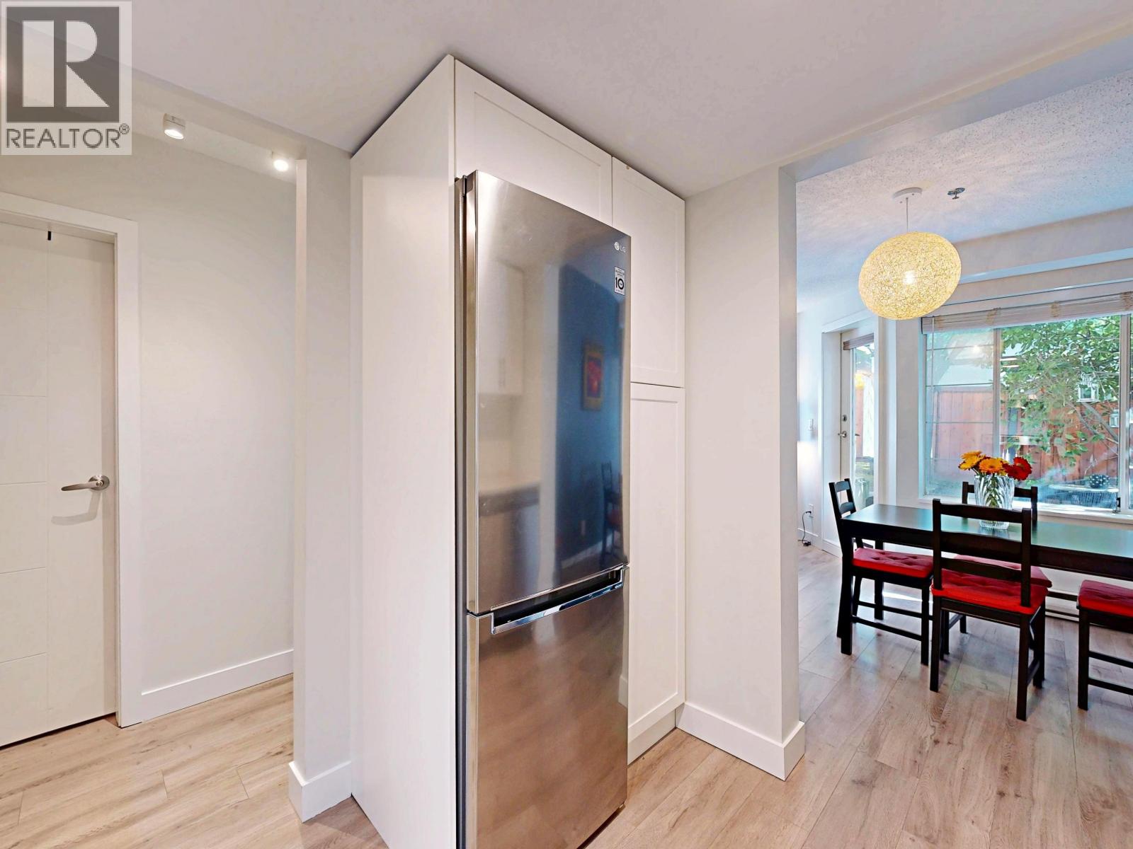 Photo 9 of 105 1433 E 1st Avenue, Vancouver BC