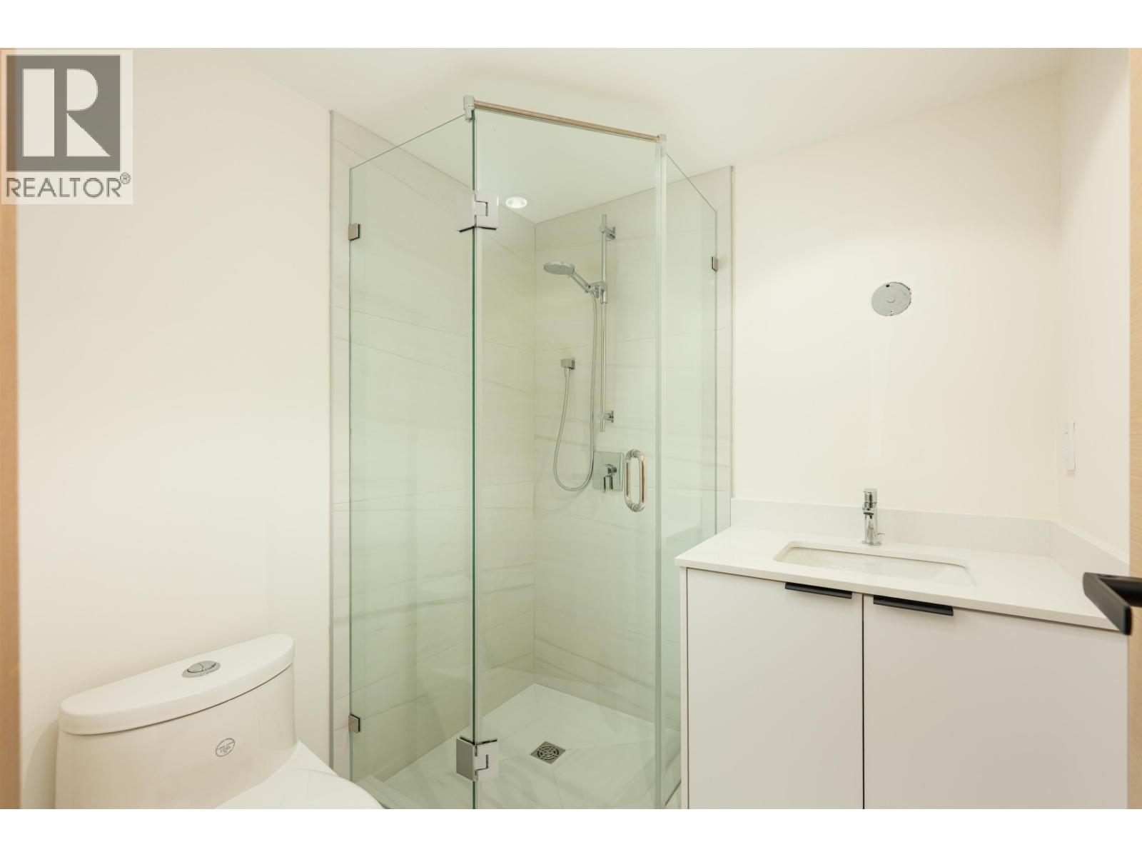 4477 WALLACE STREET, Vancouver