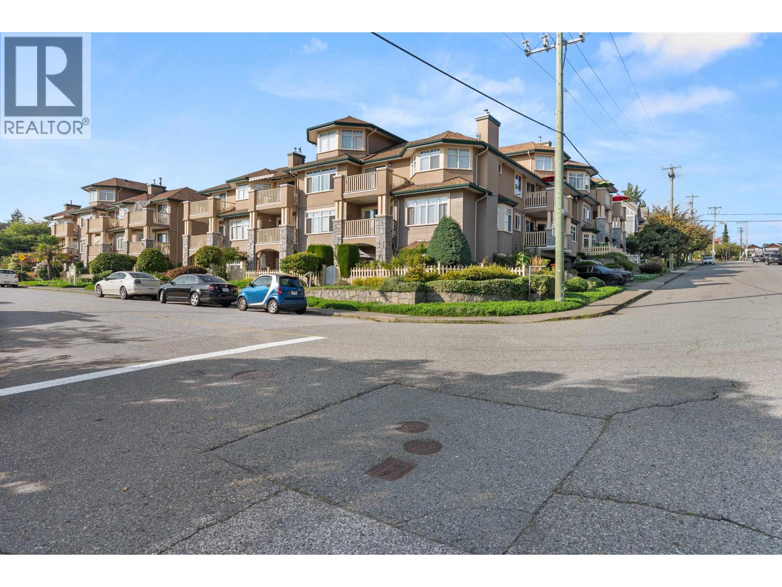 Photo 21 of 312 288 E 6th Street, North Vancouver BC