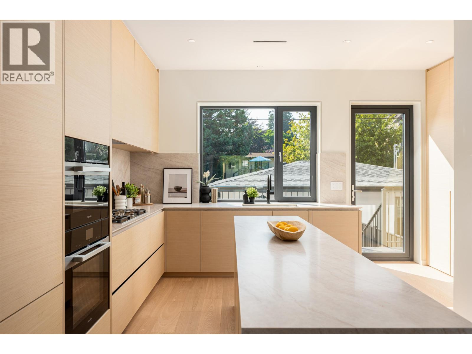 Photo 14 of 4475 Wallace Street, Vancouver BC
