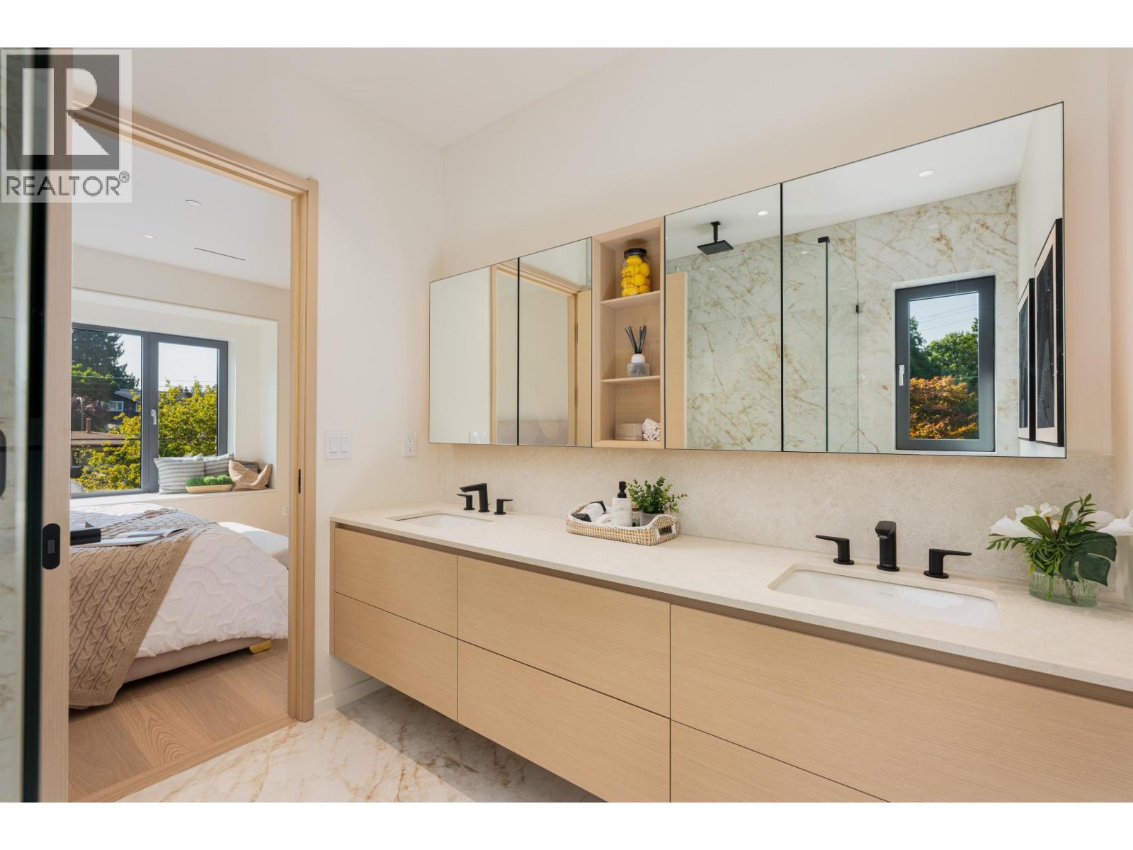 Photo 20 of 4475 Wallace Street, Vancouver BC