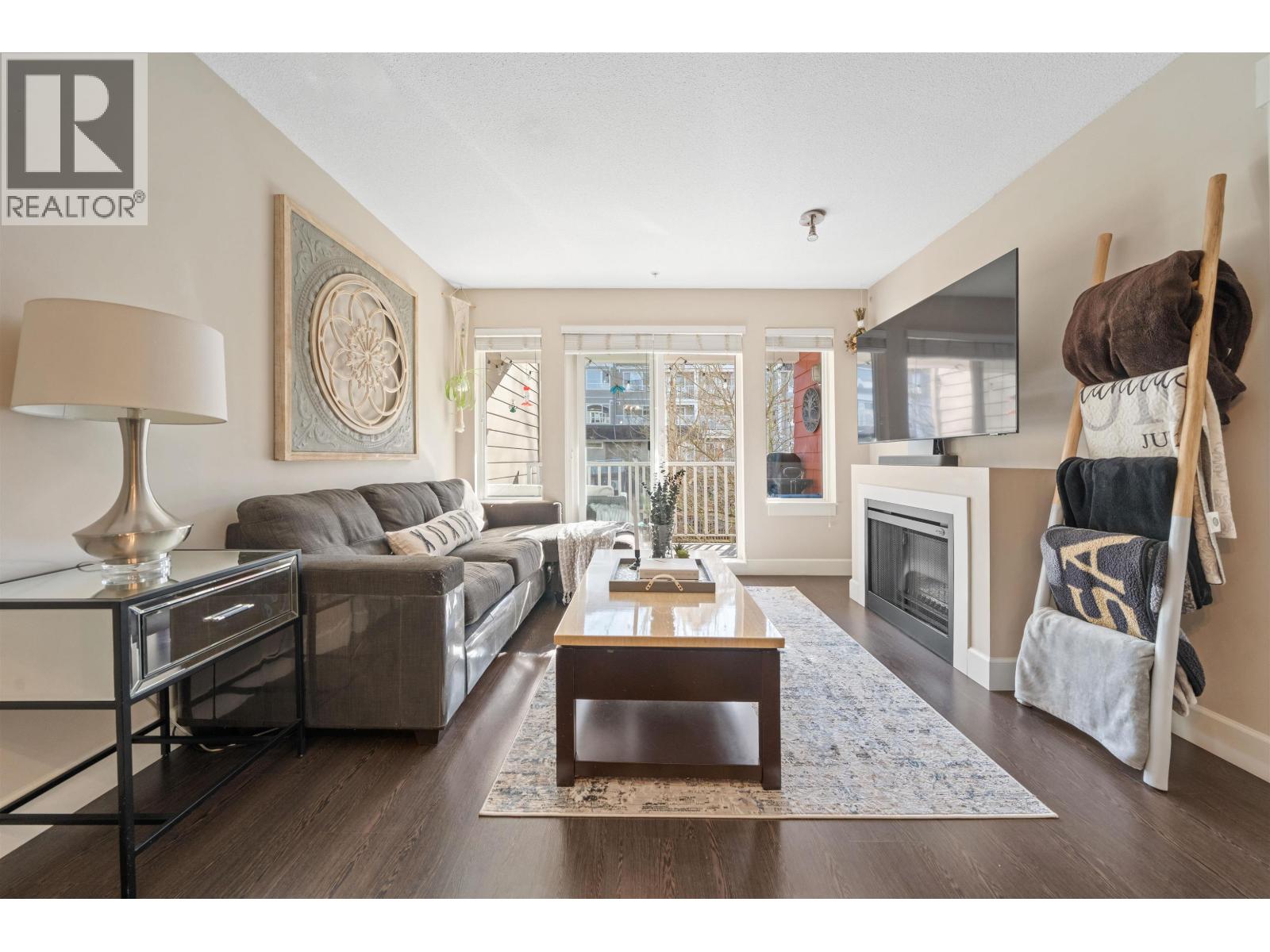 Photo 1 of 213 12283 224 Street, Maple Ridge BC