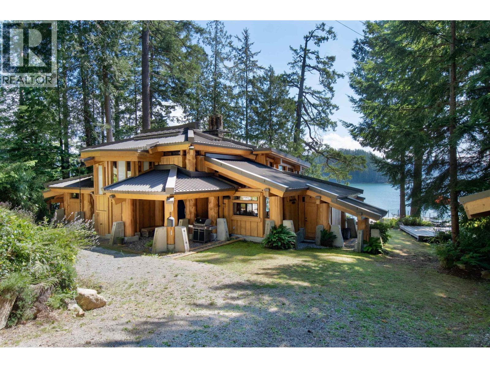 1010 TAKI-TE-SI ROAD, Gambier Island