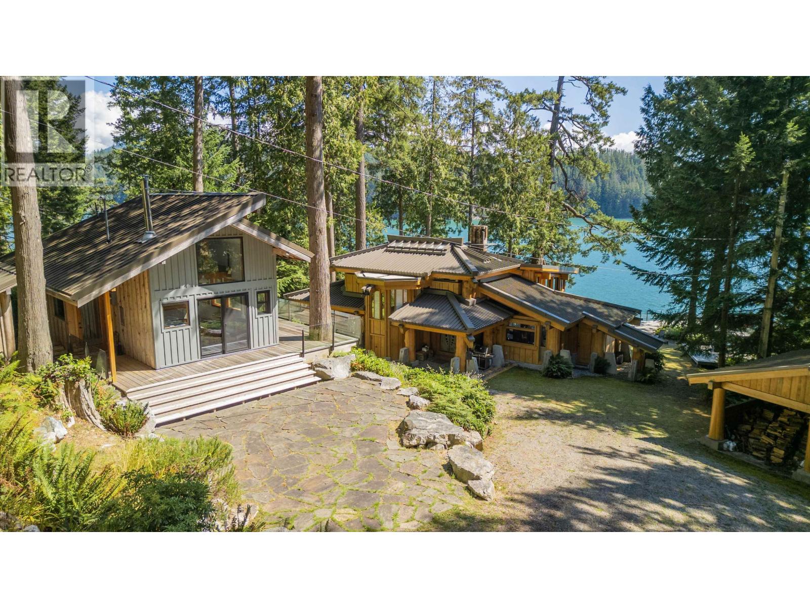 1010 TAKI-TE-SI ROAD, Gambier Island