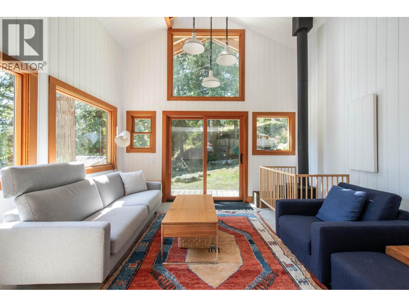 1010 TAKI-TE-SI ROAD, Gambier Island