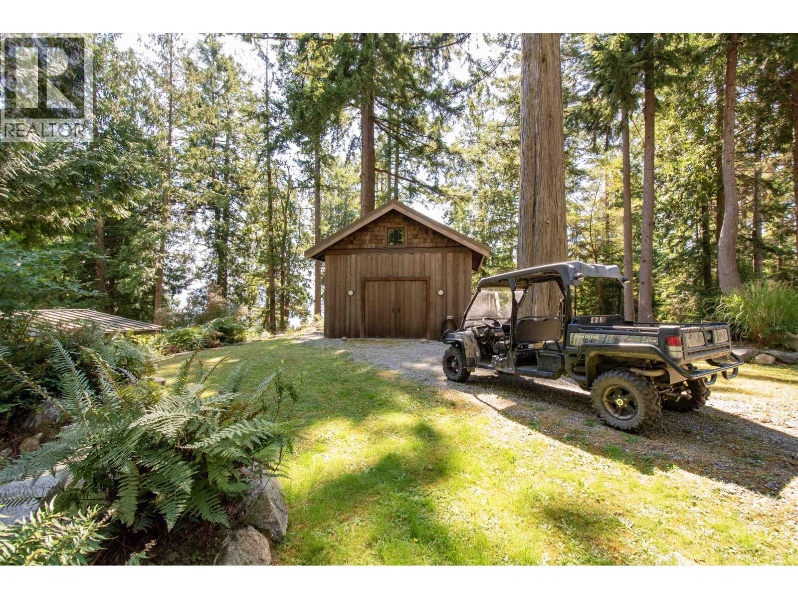 1010 TAKI-TE-SI ROAD, Gambier Island
