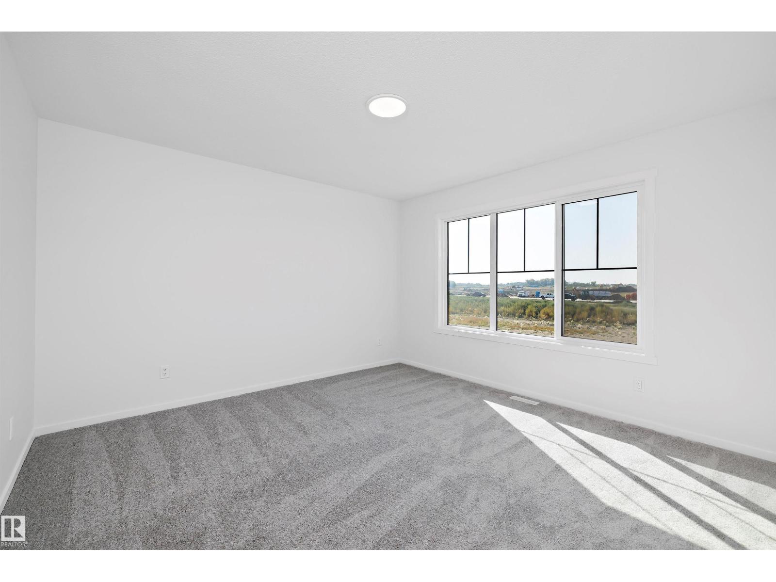 Photo 26 of 5458 Hawthorn Run Sw, Edmonton AB