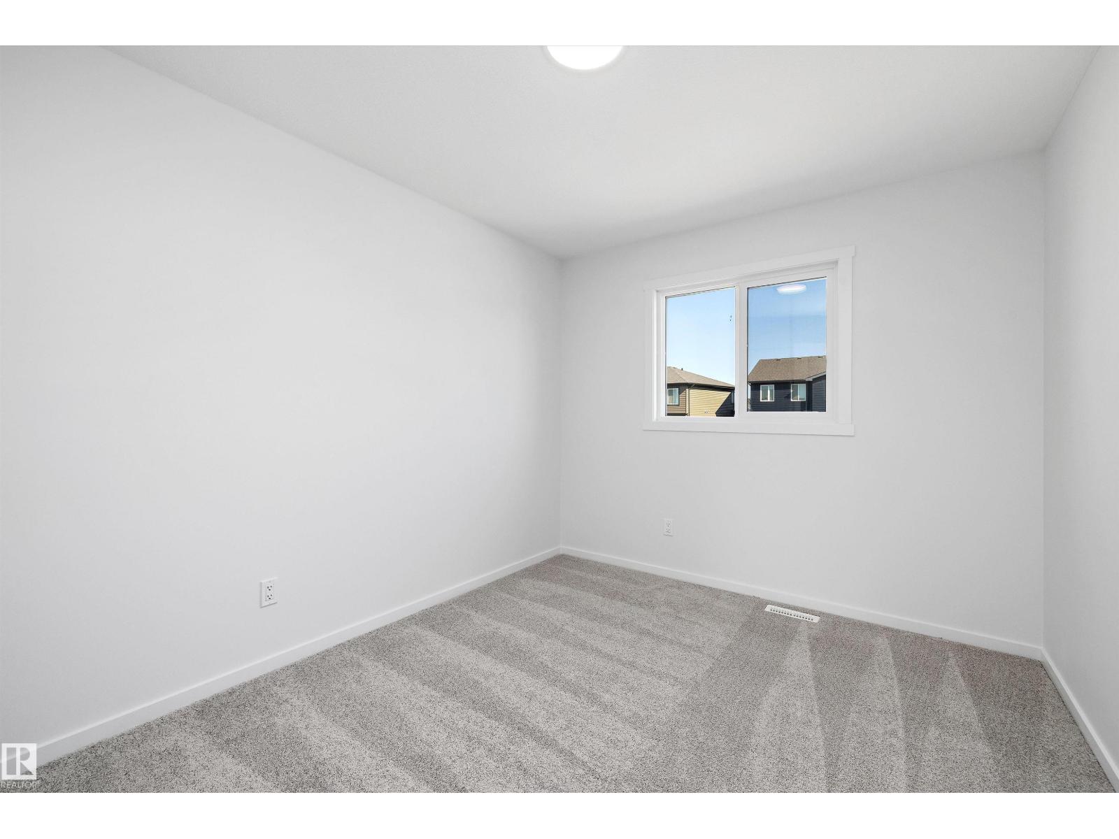 Photo 22 of 5458 Hawthorn Run Sw, Edmonton AB