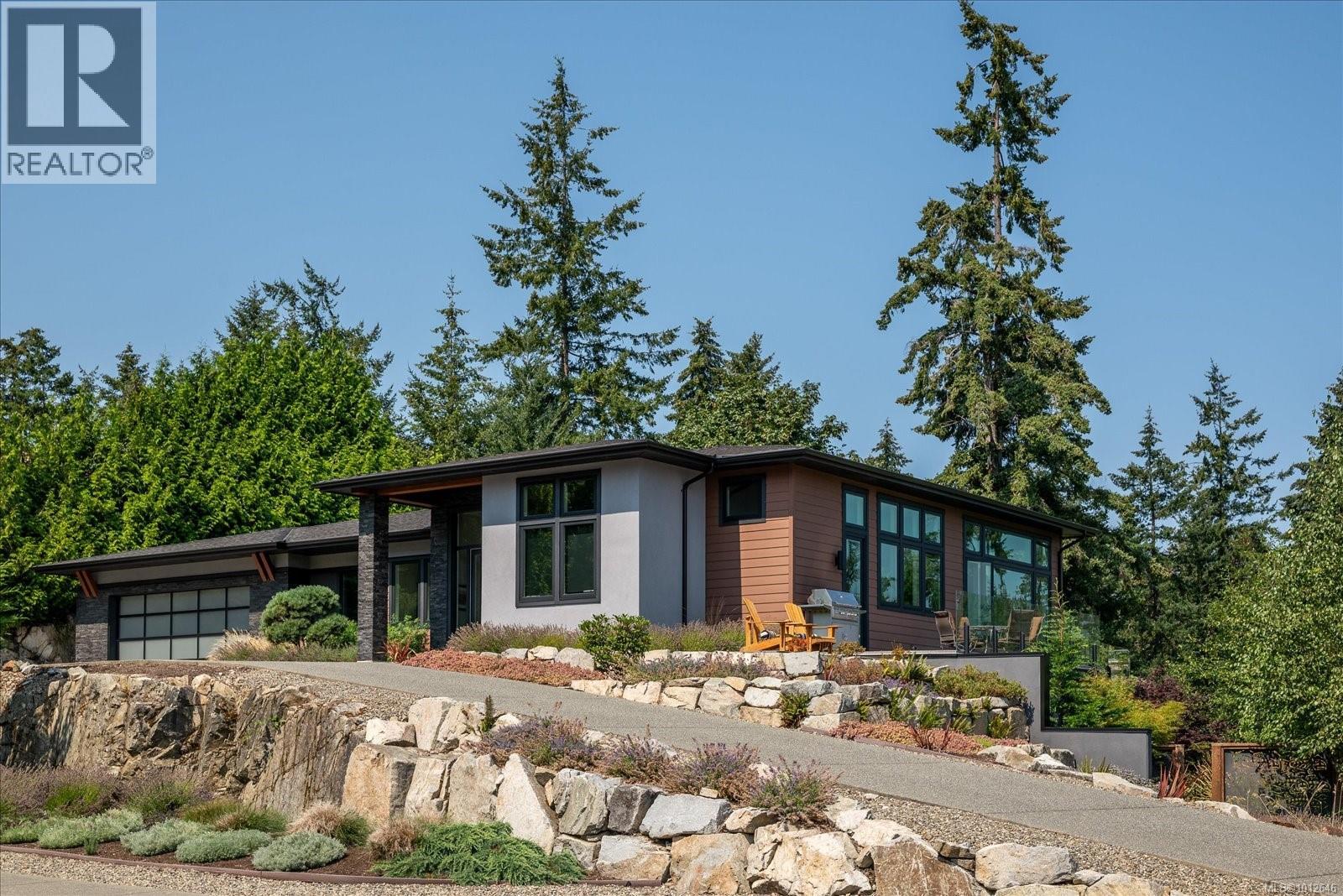 Photo 3 of 2441 Andover Rd, Nanoose Bay BC