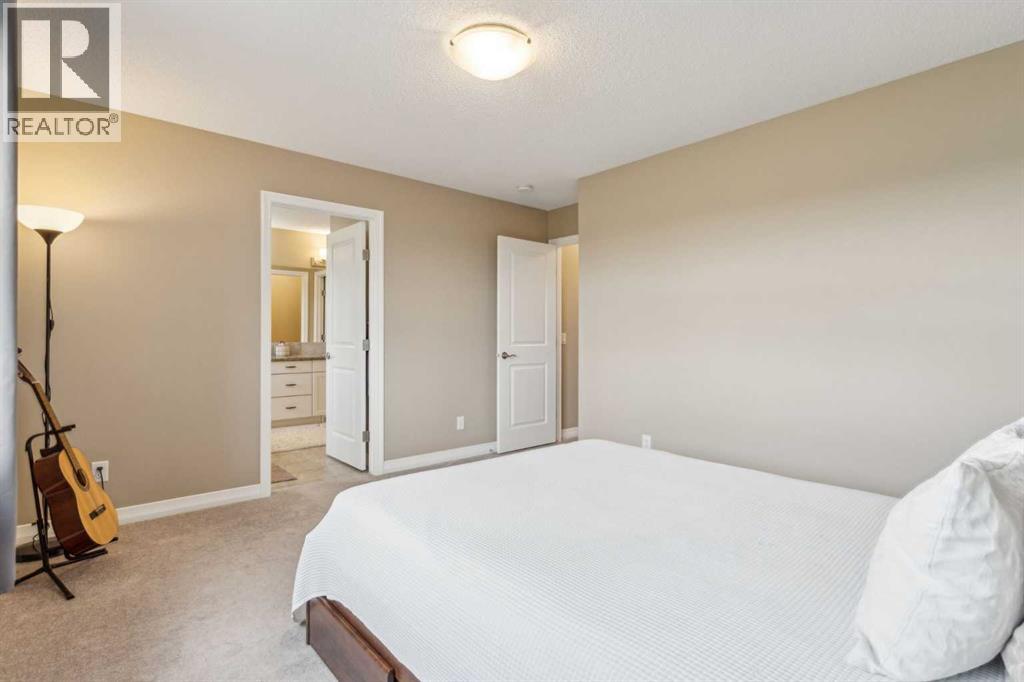 Photo 19 of 111 Buckskin Way, Cochrane AB