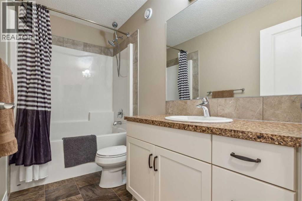 Photo 23 of 111 Buckskin Way, Cochrane AB