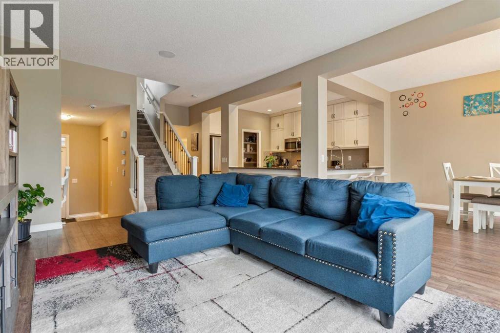 Photo 7 of 111 Buckskin Way, Cochrane AB