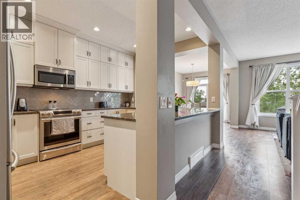 Photo 9 of 111 Buckskin Way, Cochrane AB