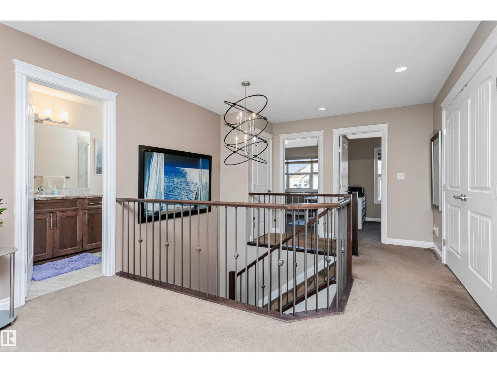 Photo 16 of 17523 12 Av Sw, Edmonton AB