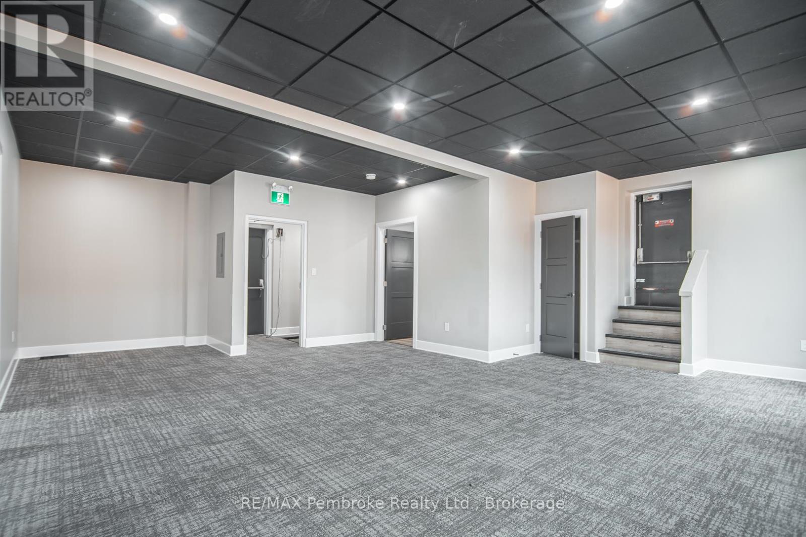 Photo 22 of 150 Pembroke Street W, Pembroke ON