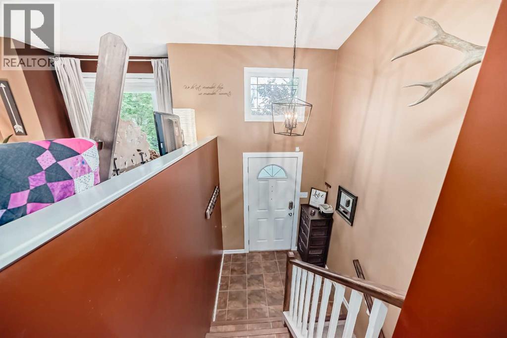 Photo 21 of 210 Uplands Boulevard N, Lethbridge AB