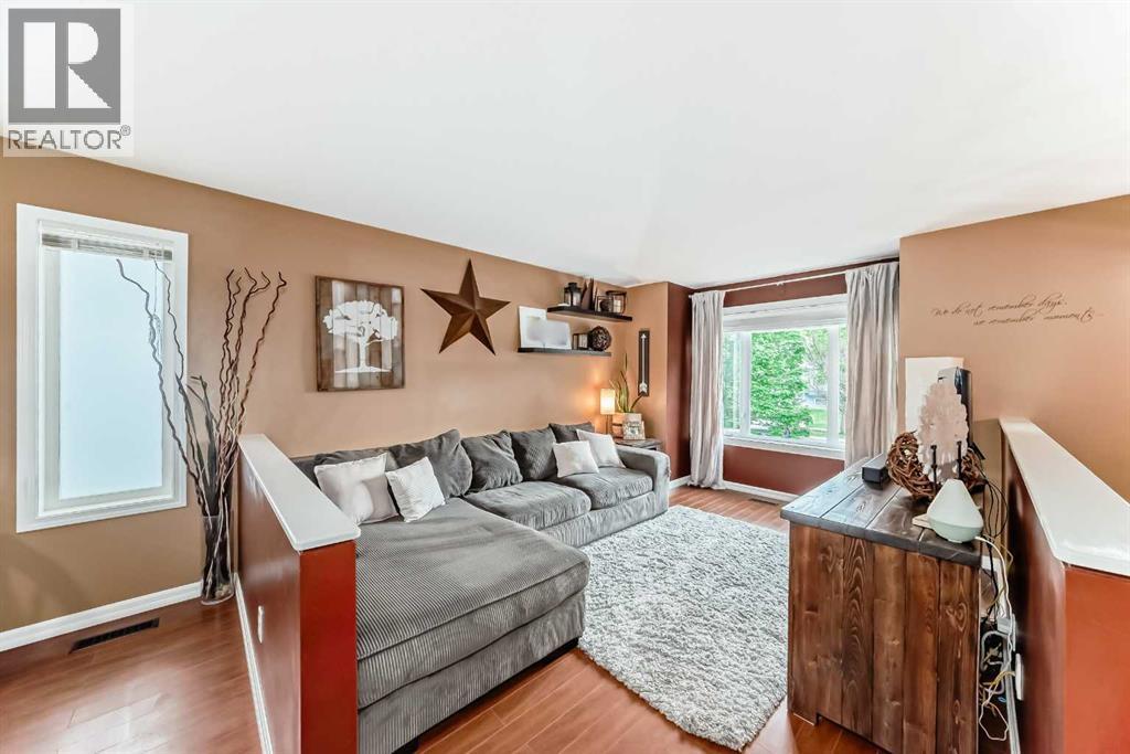Photo 8 of 210 Uplands Boulevard N, Lethbridge AB
