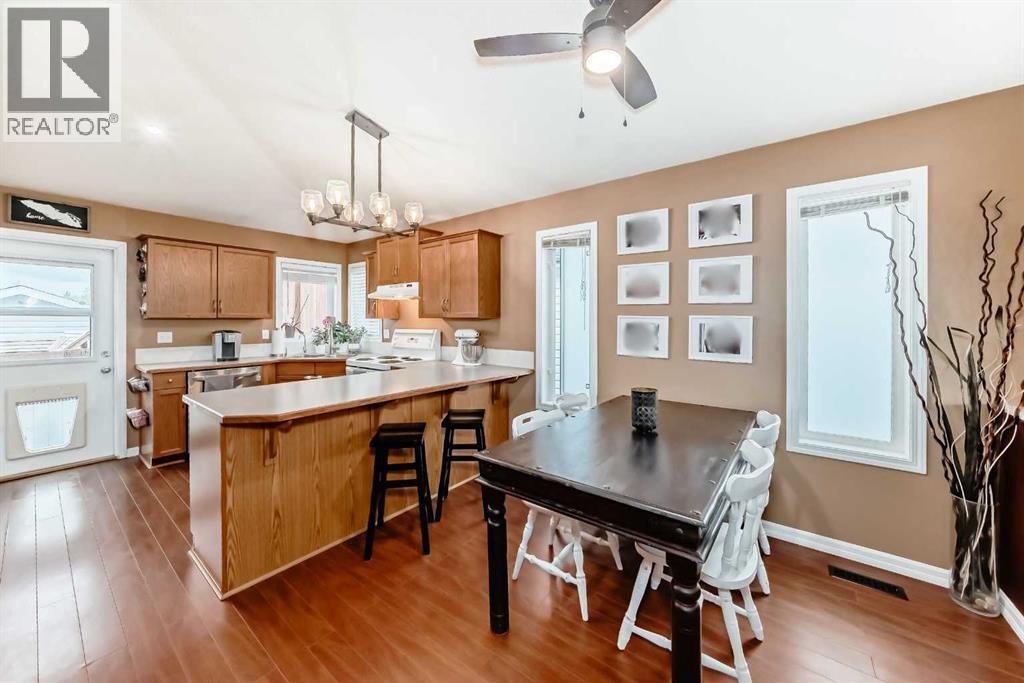 Photo 7 of 210 Uplands Boulevard N, Lethbridge AB