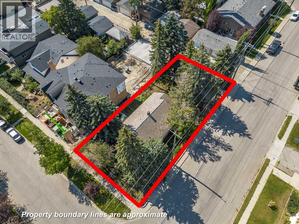Photo 2 of 2201 26 A Street Sw, Calgary AB