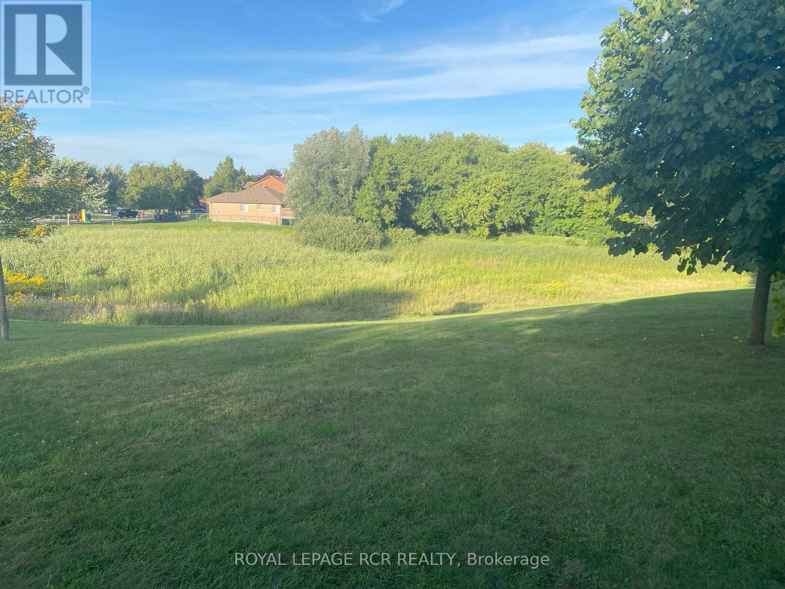 Photo 24 of 90 Pheasant Court, Orangeville ON