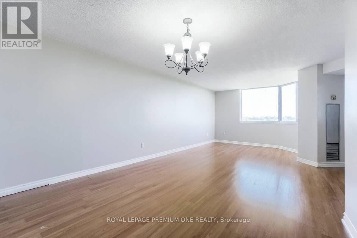 Photo 17 of 811 234 Albion Road, Toronto ON