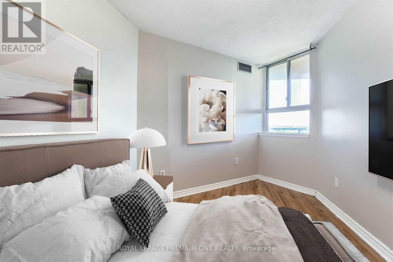 Photo 23 of 811 234 Albion Road, Toronto ON