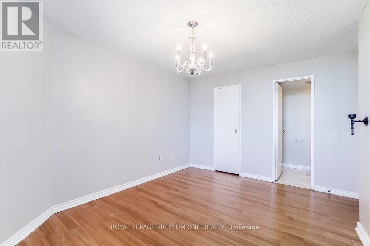 Photo 29 of 811 234 Albion Road, Toronto ON