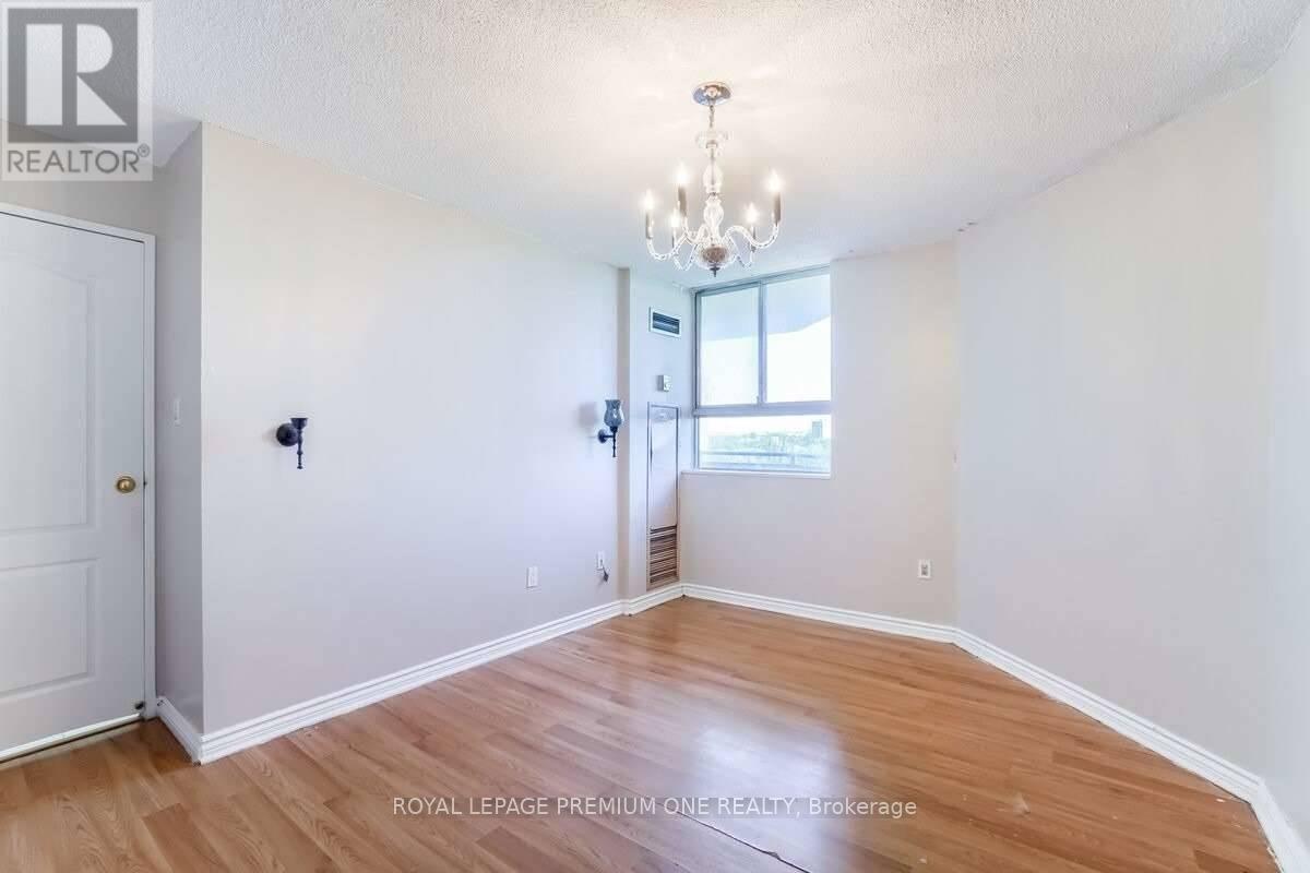 Photo 31 of 811 234 Albion Road, Toronto ON