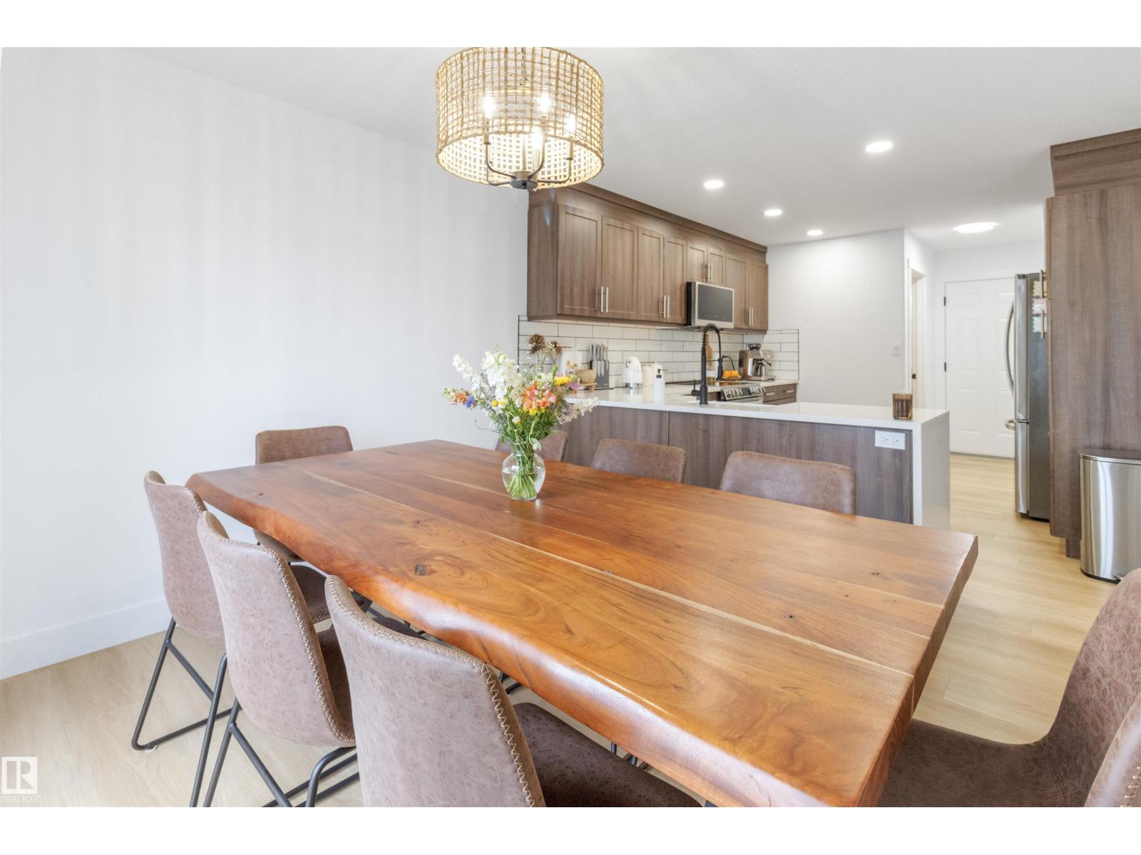 Photo 17 of 1063 Foxwood Cr, Sherwood Park AB