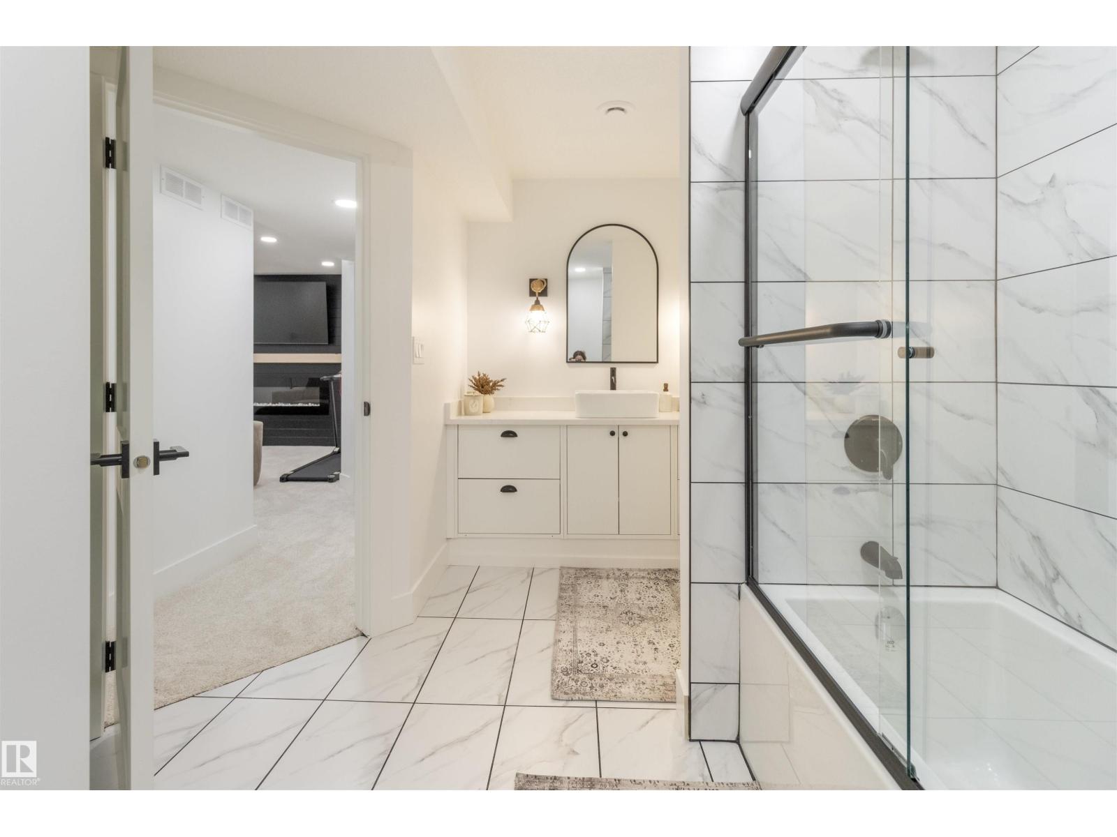 Photo 41 of 1063 Foxwood Cr, Sherwood Park AB