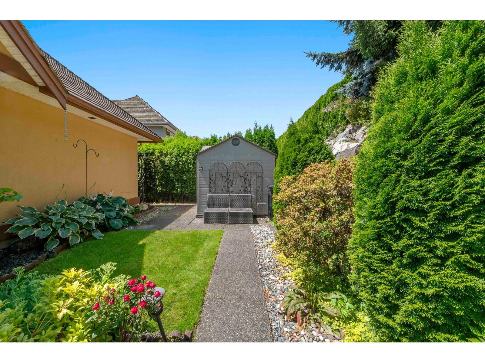 Photo 33 of 35311 Hibiscus Court, Abbotsford BC